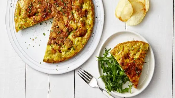 طعم لذیذ  املت سیب زمینی را امتحان کنید