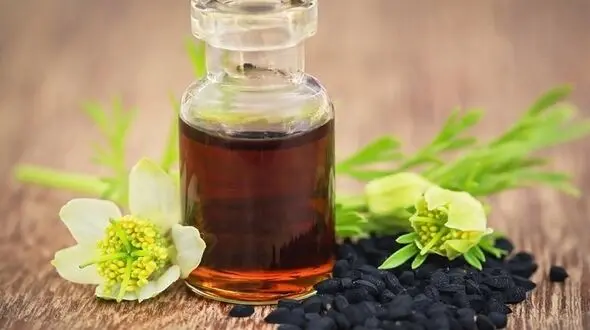 روغن گیاهی که در جلوگیری از سفیدی مو معجزه می کند
