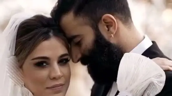 فیلم / شیدا خلیق : 15 سال دوست دختر  کیوان ساکت اف بودم .. تو این مدت باها قطع رابطه کریم ... دونگ هزینه هامونو می دادیم ... باور می کنی مهریه ام .. واقعا زشته ...