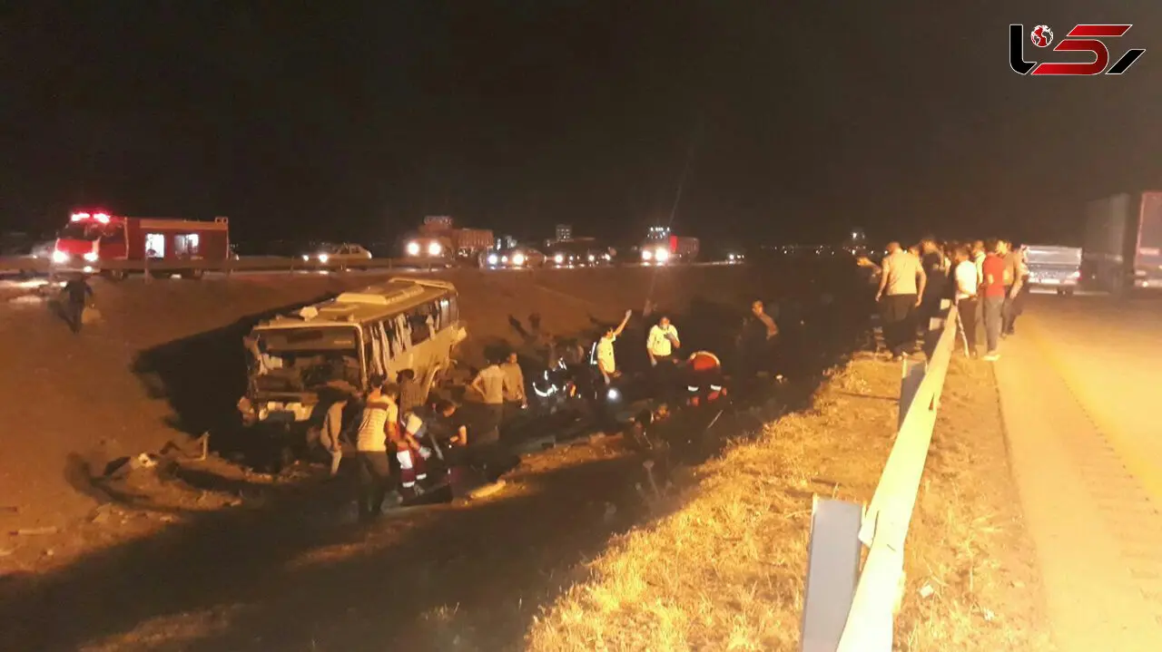 واژگونی مرگبار اتوبوس با 33 مسافر در جاده نیشابور + عکس