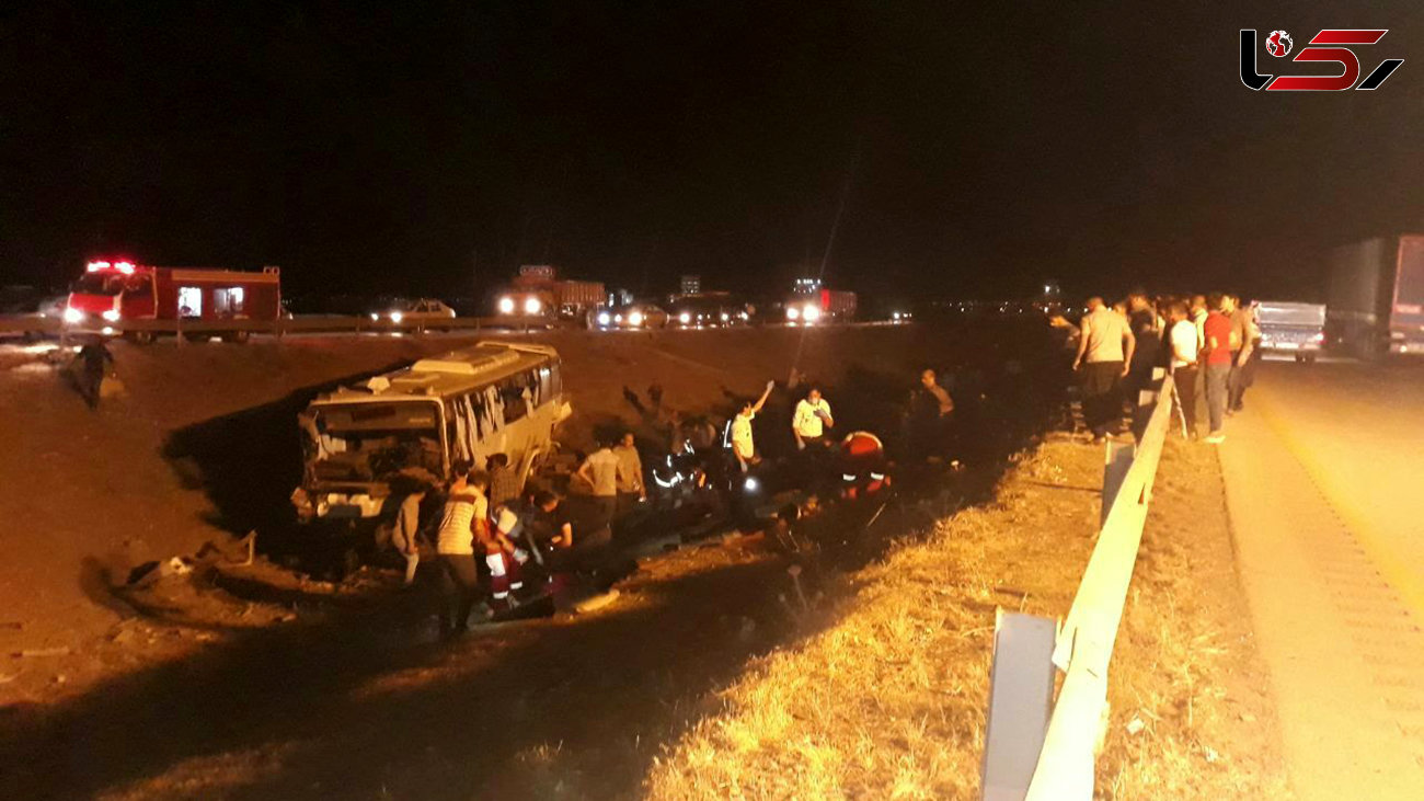 واژگونی مرگبار اتوبوس با 33 مسافر در جاده نیشابور + عکس