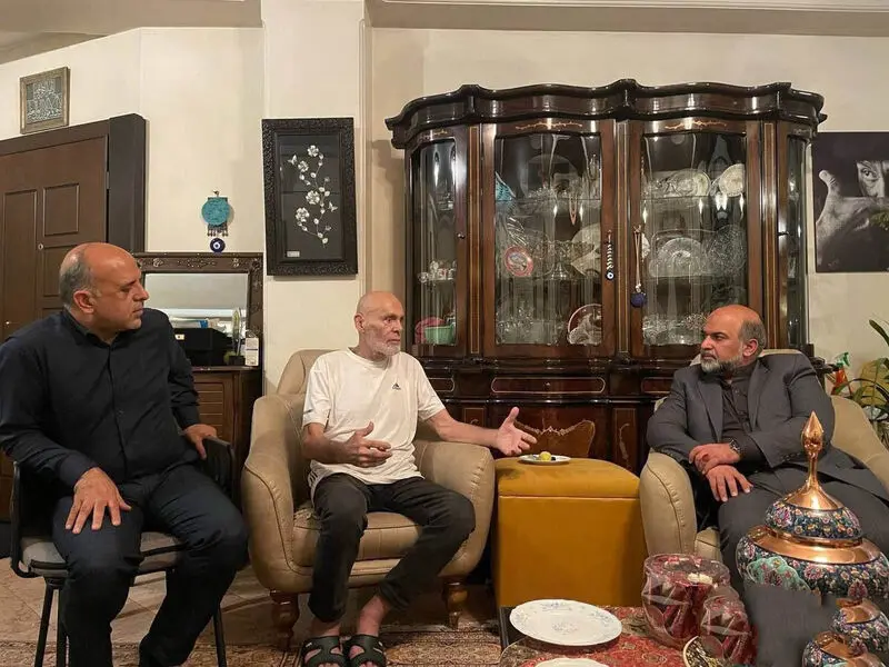 جمشید هاشم پور