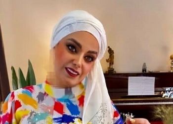 بساط ناهار زودهنگام و مفصل صبا راد در پذیرایی از خواهر و برادرش در ترکیه+ویدیو/ چه کرده خانوم مجری استانبول‌نشین