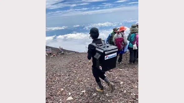 عجیب ترین درخواست پیتزا + عکس