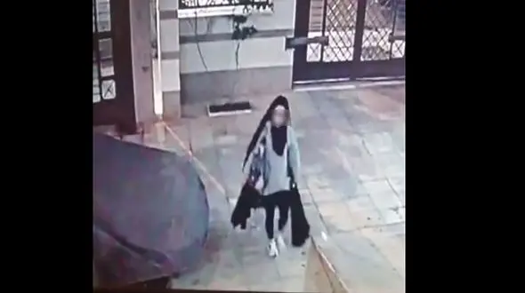 این زن را می شناسید؟ / او با خودروی تیبا 2 کفش‌ها را سرقت کرد + فیلم