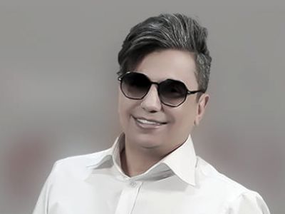 فیلم آوازخوانی باشکوه و سنتی محسن ابراهیم زاده / هر کس به طریقی دل مارا می شکند