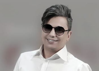 فیلم آوازخوانی باشکوه و سنتی محسن ابراهیم زاده / هر کس به طریقی دل مارا می شکند