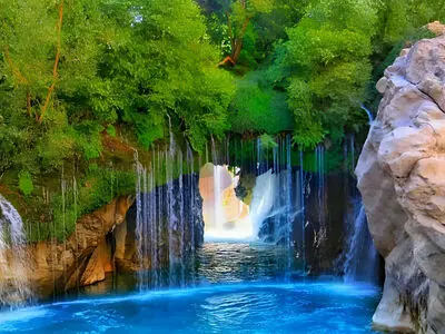 عکس عجیب ترین آبشارهای ایران؛ از «نیاگارای ایران» تا آبشاری که هر نیم‌ ساعت ناپدید می‌ شود!