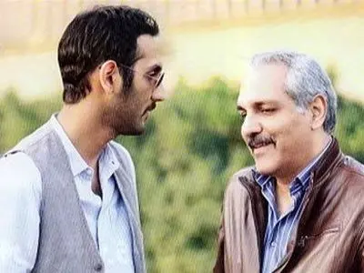 اعتماد به نفس فرهاد، پسر مهران مدیری رو اگر کاکتوس داشت سالی دوبار گل می داد: من و پدر هردو صدای خوبی داریم.../ پدر با من نقدی حساب می کند.../ اوضاع مالیم معمولیه.../ پسر... که نیستم!