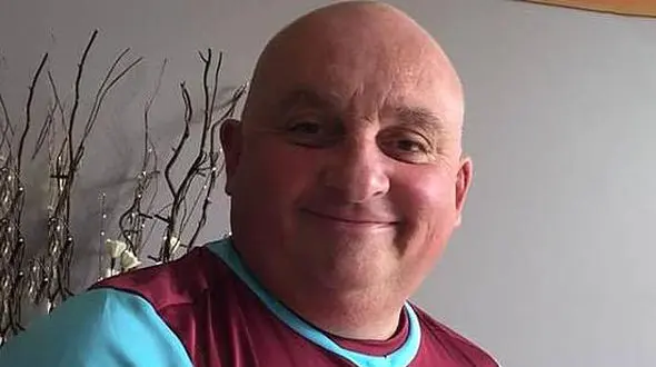 سقوط شیشه از پنت هاوس برج 27 طبقه مردی را تکه تکه کرد+عکس