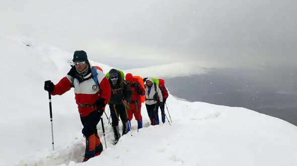 گزارش لحظه به لحظه نجاب ۹ زن و مرد ناپدید شده در ارتفاعات خلیل  ارومیه