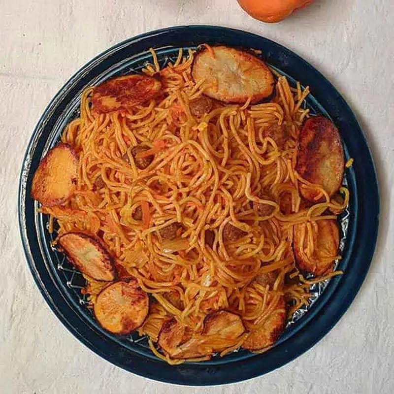 تزیین ماکارونی با سیب زمینی با بهترین رسپی برای ته دیگ خوشمزه خاص