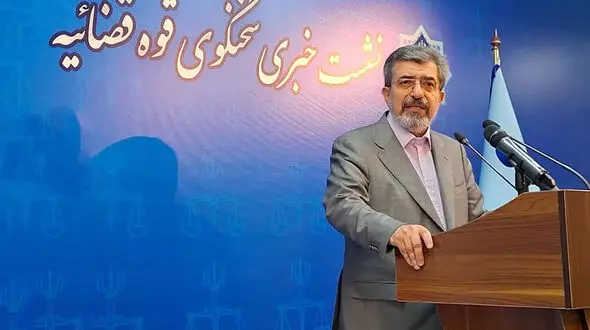  آخرین وضعیت پرونده کوروش کمپانی ، سرهنگ جوانمردی و سالار آقاخانی / ستایشی از سخنگویی قوه قضائیه رفت