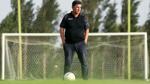 قلعه‌نویی از سرمربیگری تیم ملی انصراف داد+ متن