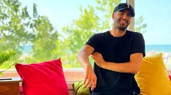 جشن تولد بامزه بازیگر سریال نون خ با تم بچه رئیس