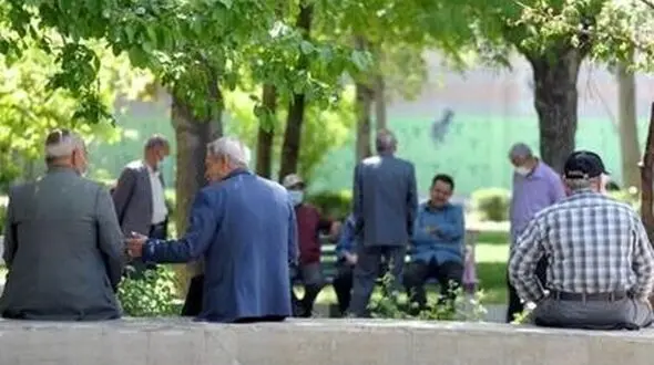 چرا «حق عائله‌مندی و اولاد» از حقوق بازنشستگان حذف شد؟ / تأمین اجتماعی: موضوع در حال پیگیری است