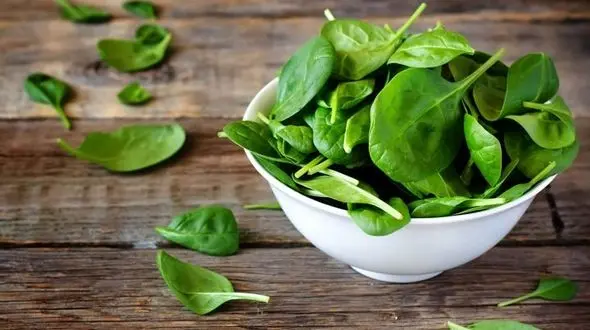 پیری را با یک سبزی به زانو دربیاورید