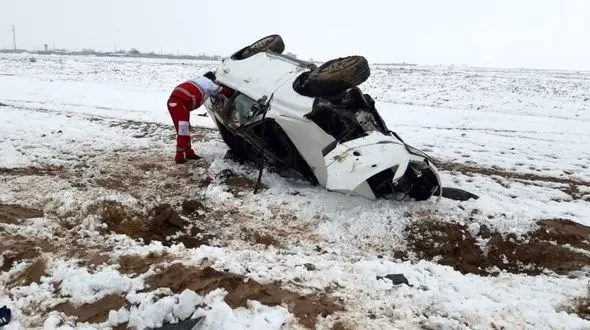 3 عکس وحشتناک از لکسوزی که زن و شوهر پولداردر آن کشته شدند / فقط کودک زنده ماند