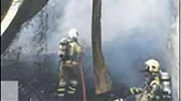 مرگ 6 کارگر در آتش‌سوزی خانه