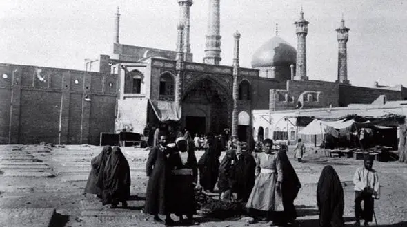سفر به قم قاجاری: میراثی از دوران کهن