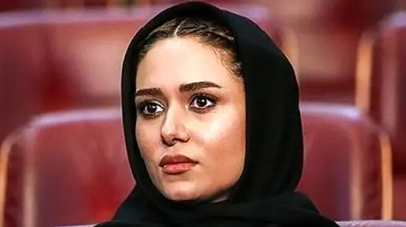 استوری تسلیت «پریناز ایزدیار» برای شهادت پاسداران در حمله تروریستی زاهدان +تصویر