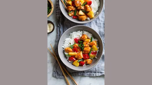 دستور تهیه خوراک مرغ ترش و شیرین خانگی