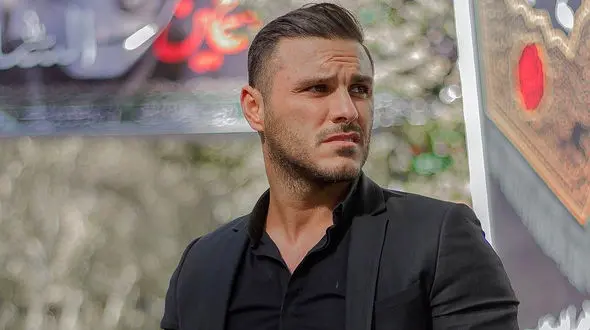 فیلم دور دور  آرمین ۲afm با ماشین لاکچری در  تهران + بیوگرافی آرمین زارعی !