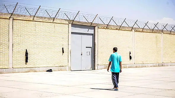 سهیل 4 بار پای چوبه دار مرد و زنده شد / گفتگو با جوان تهرانی 