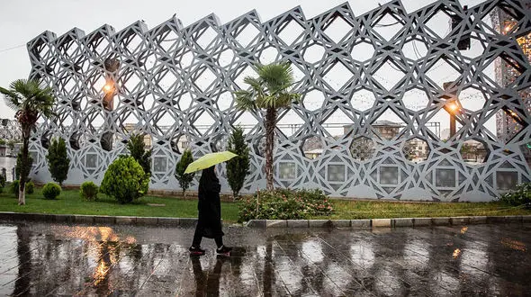 وضعیت آب و هوای کشور: کاهش دما و بارندگی از امشب