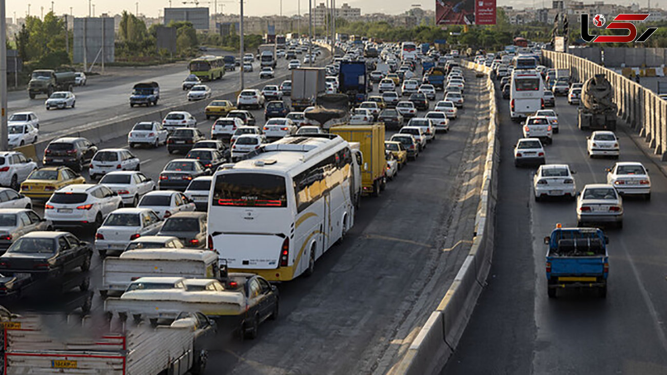 ترافیک نیمه سنگین و پرحجم در بیش از ۱۰ محورمواصلاتی کشور