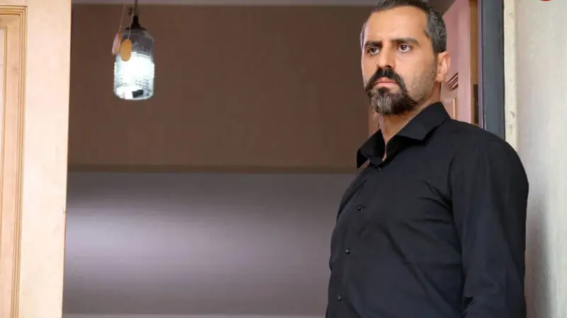 علیرام نورایی