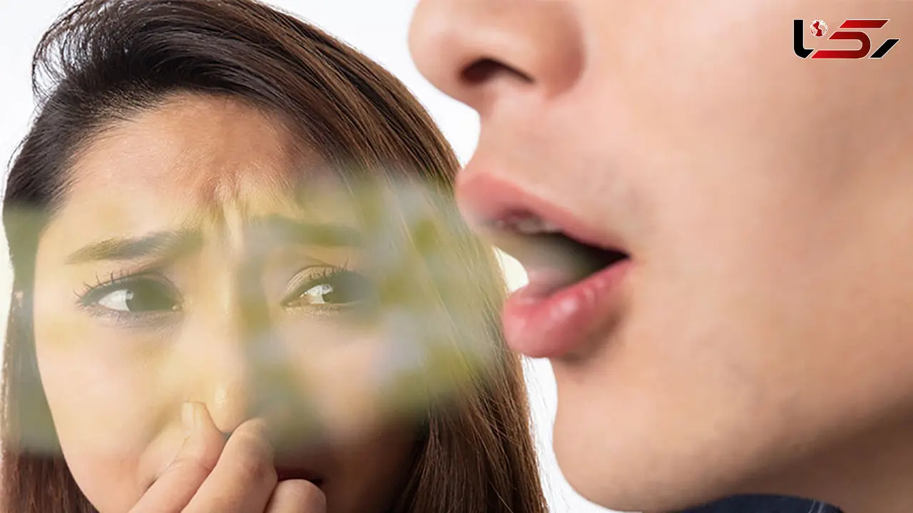 علائم و دلایل بوی بد دهان