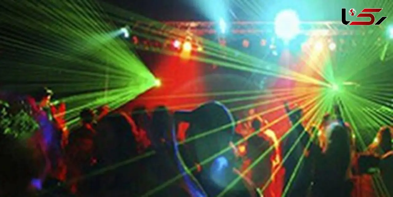 10 نفر از میهمانان مست یک عروسی مختلط در جویبار دستگیر شدند / تالار پلمپ شد 