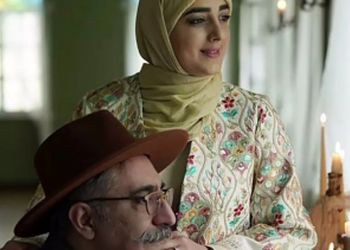 فیلم تولد ستاره سادات قطبی مجری مشهور تلویزیونی/ خانم مجری در جشن تولدش باحجابه اما مثل ماه پریان زیبا و خوش استایله!
