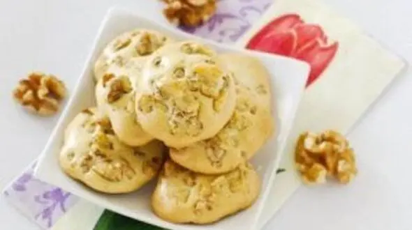 دستور شیرینی گردویی برای سفره نوروز +تصاویر آموزشی