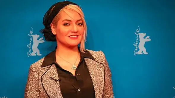 مهناز افشار: هرگز متصور نبوده‌ام که قرار نیست برگردم/ از چند کارگردان خارجی پیشنهاد بازی گرفته‌ام