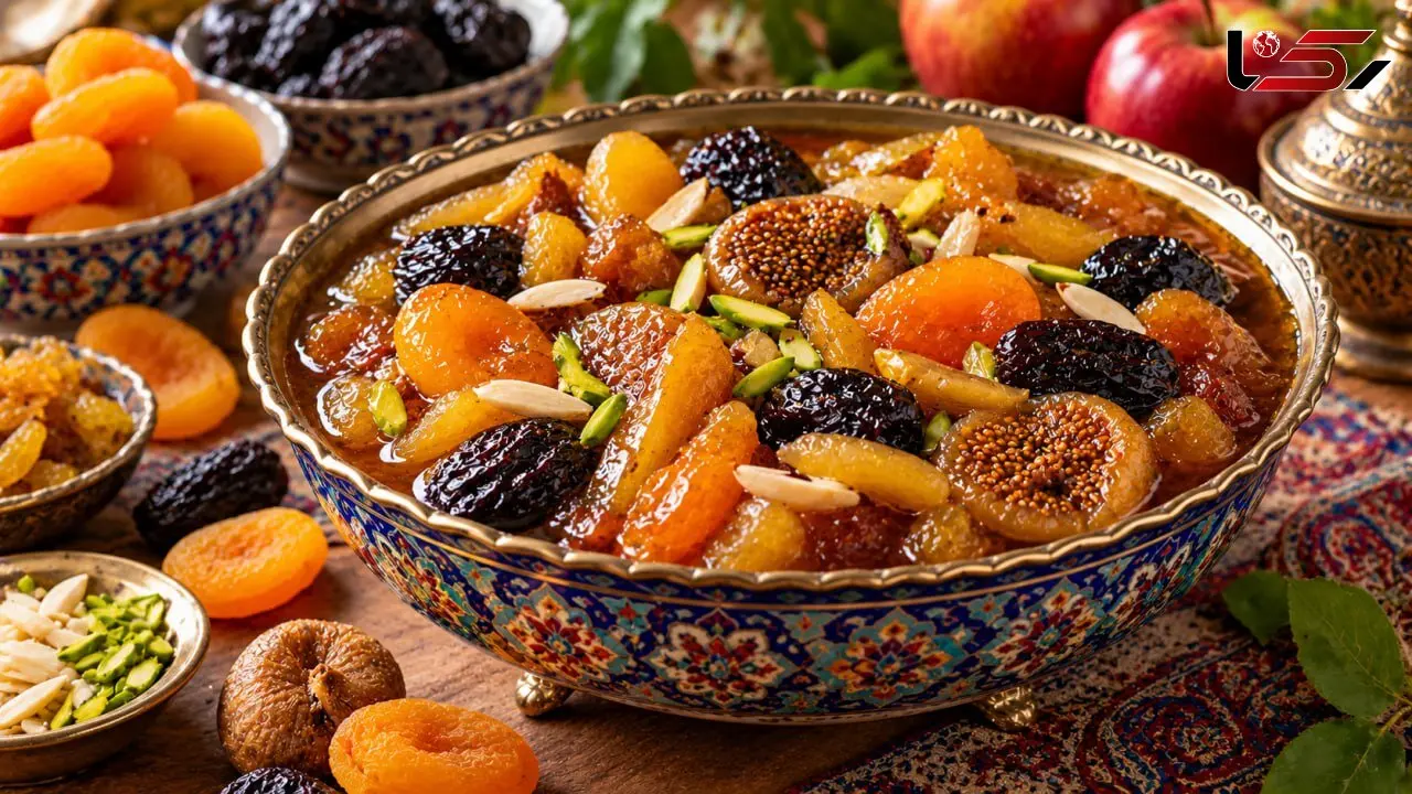 طرز تهیه خورشت میوه؛ خورشتی مجلسی با طعم ملس و عطر دلپذیر
