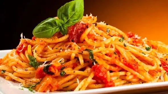 فواید ماکارونی را بر سلامت بشناسید + جدول ارزش غذایی ماکارونی