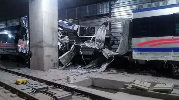 جزییات خروج قطار شهری تبریز از ریل 