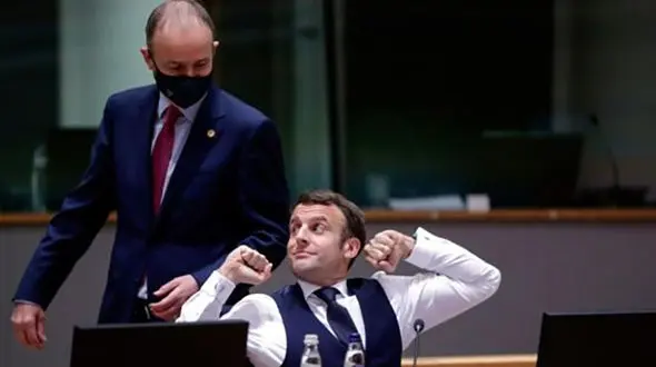 افراد دیگری که با مکرون به قرنطینه رفتند