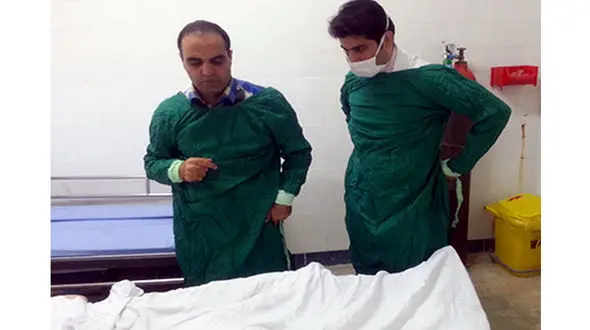 آب جوش ریختن روی صورت دختر 7 ساله توسط پدر / در گناوه رخ داد + عکس