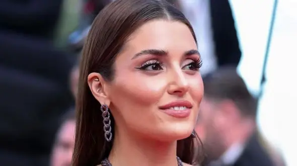 هانده ارچل هم به ترند لباس پلنگی پناه برد؛ شما هم مثل هانده، پیراهن پلنگی بپوشید!