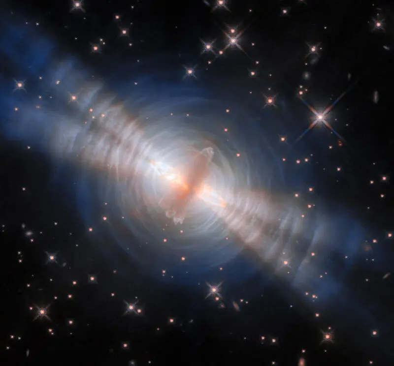 dying-star-egg-nebula-space