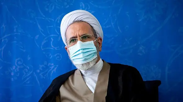  آیت‌الله اعرافی در بیمارستان بستری شد