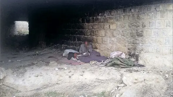 صاحبخانه ام باعث شد زنم مرا ترک کند و خودم هم آواره خیابان ها شوم