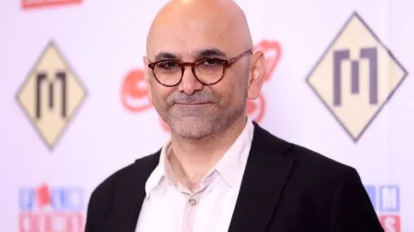 یک حرکت ساده ولی تاثیر گذار در روزهای کرونایی+فیلم 