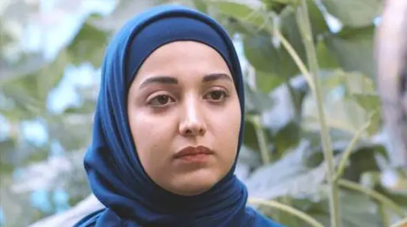 اجق وجق پوش ترین خانم بازیگر ایران  ! + عکس های روشنگ گرامی با لباس های هپلی