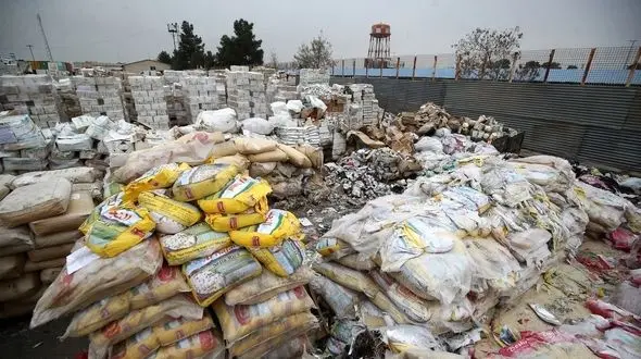 اموال تملیکی در حال رسوب و فاسد شدن است