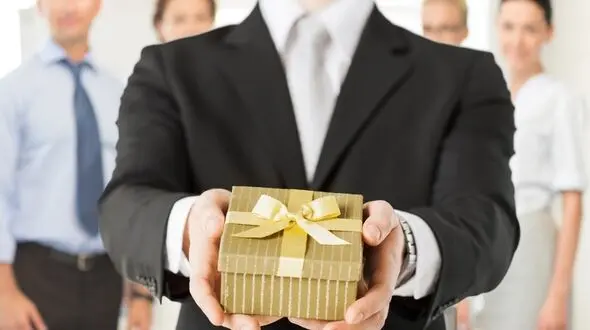 کدام برندها دنبال هدیه سازمانی هستند؟