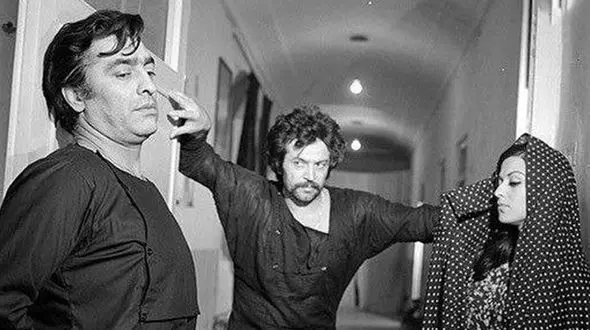 عکس دیده نشده فردین و ایرج قادری در آخرین فیلمشان آن هم بعد  انقلاب ! / بعد از این فیلم ممنوع الکار شدند !